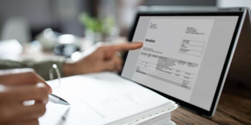 تطبيق تتبع المصاريف للسعودية