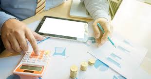 عادة المراجعة المالية الأسبوعية: 20 دقيقة تمنع مفاجآت نهاية الشهر